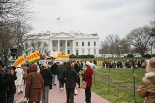 Người Việt tập hợp về Washington DC vận động cho nhân quyền Việt Nam Thanh Trúc, phóng viên RFA 2012-03-03 Người Việt từ khắp các tiểu bang trên đất Mỹ nô nức kéo về Washington DC để kêu gọi hành