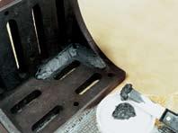 Repair Epoxy Thép lỏng Thành phần bột kim loại đậm đặc. Dạng lỏng dùng để đổ khuôn hoặc sửa chữa các thiết bị cố định. Được phê duyệt bởi cục hàng hải Hoa Kỳ.