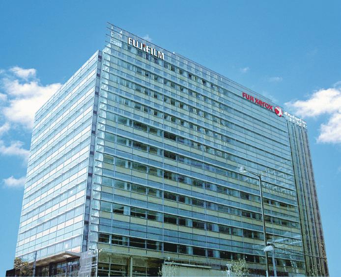Tổng quan Tên Trụ sở Điện thoại Chủ tịch hội đồng quản trị Tổng Giám Đốc Điều Hành Ngày thành lập Vốn Cổ đông Số lượng nhân viên Cơ sở kinh doanh Công ty TNHH Fuji Xerox 9-7-3 Akasaka, Minato-ku,