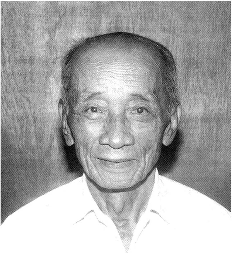 hạng Nhất, Huân chuông Giải phóng hạng Nhất. Năm 1985, do tuổi cao, sức yếu ông được nghỉ hưu. Thạch Sên mất ngày 10-2-1995. 14. Lê Văn Mỹ (1911-2008) Lê VănM ỹ(năm A) sinh năm 1911.