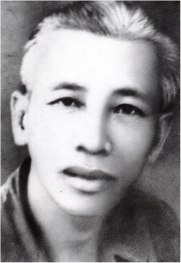 Ông đã từng tham gia cách mạng và hoạt động bí mật ở Bạc Liêu, sau đó công tác ở Ban Tuyên huấn huyện Thạnh Trị.