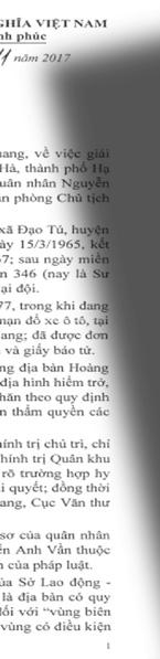 động viên gia đình đã có người hy lbà Tạ Thị Thúy Tăng, vợ quân nhân Nguyễn Anh Vần.