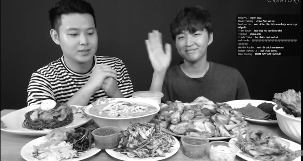 8 XUẤT VăN HÓA BẢN TỪ NĂM 1985 Youtuber ngoại đổ bộ Việt Nam - có gì đáng lo? lwoosi, một Youtuber Hàn nổi tiếng nhờ các clip ẩm thực tại Việt Nam.