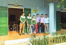 Đoàn thanh niên Vietcombank Nam Định trẻ trung, năng động đã hỗ trợ đầy tâm huyến với Ban tổ chức để thực hiện thành công Ngày hội Việt Nam nhận thức về tự kỷ.