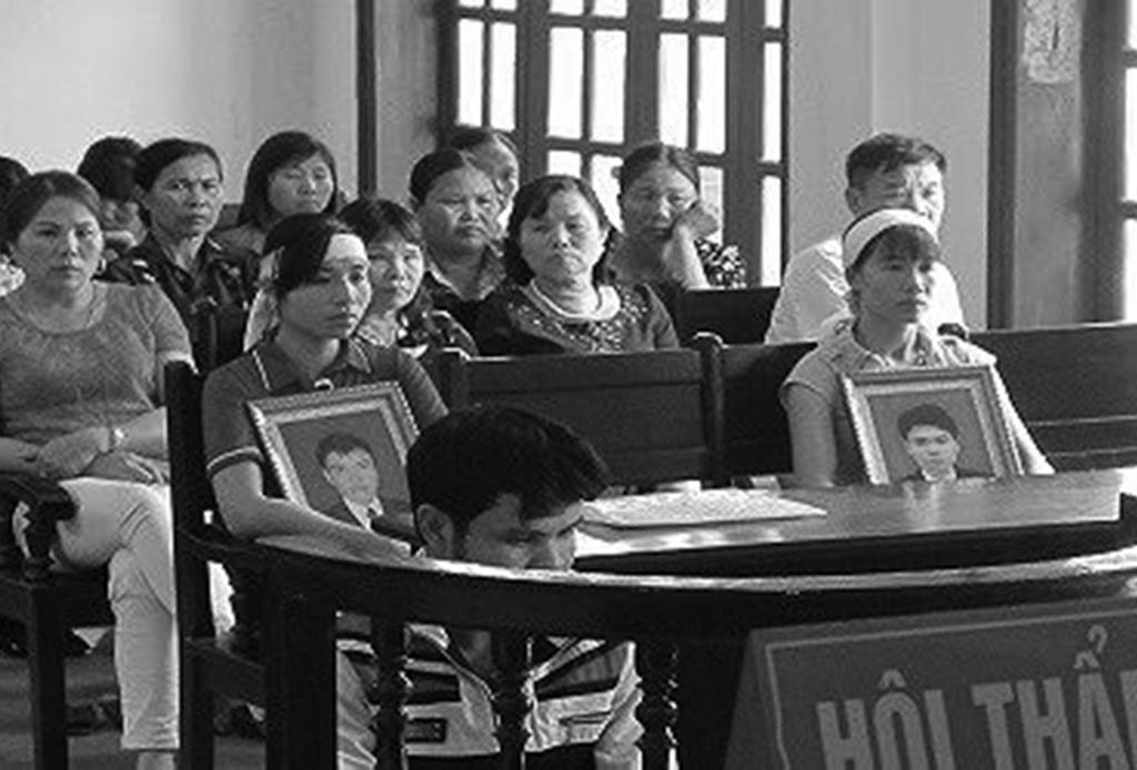 Thành Long cùng Đoàn Đại biểu Quốc hội đơn vị số 2 tỉnh Kiên Giang đã có buổi tiếp xúc, lắng nghe các kiến nghị, nguyện vọng của cử tri trước Kỳ họp thứ 7, Quốc hội khóa XIV tại xã Đông Hưng A, huyện