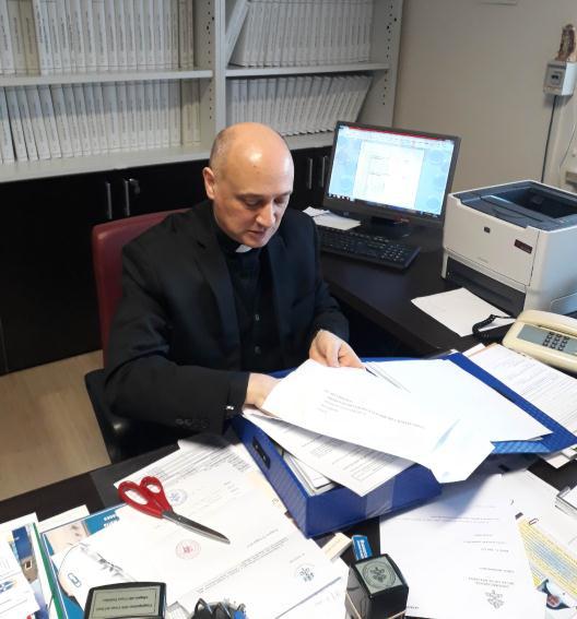 Ngày 30.1.2018, Đức Ông Giacomo Pappalardo, chưởng ấn Bộ Tuyên Thánh chính thức mở hồ sơ niêm phong án tuyên Cha Px. TBD đã nhận từ Cần Thơ Việt Nam Thông tin về tài chánh.