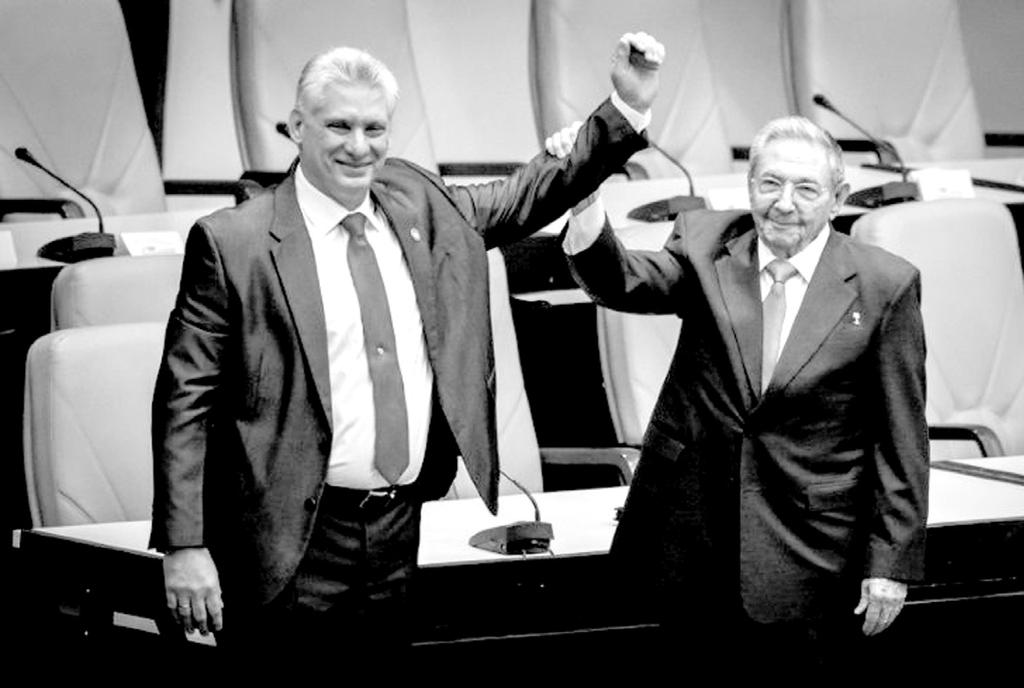 20 Cuba có chủ tịch mới Tại cuộc bỏ phiếu hôm 18/4, Quốc hội Cuba đã thông qua đề cử ông Miguel Diaz-Canel trở thành người đứng đầu Hội đồng Nhà nước Cuba với tỉ lệ 603 phiếu ủng hộ trên tổng số 604
