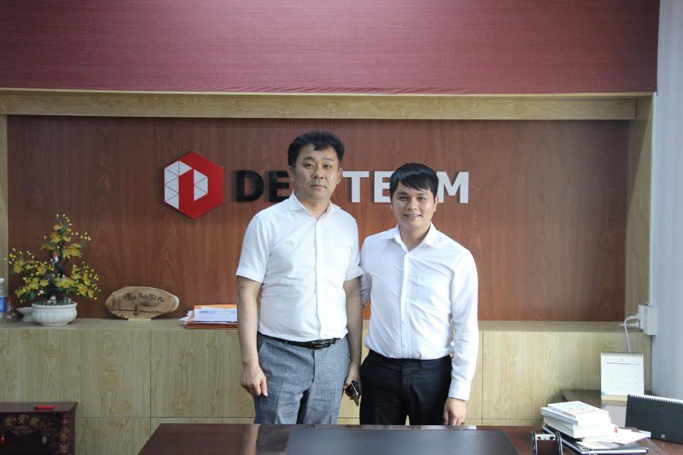 Hợp đồng hợp tác về dự án Blockchain Hình ảnh kí hợp đồng về dự án Blockchain cho một đơn vị tại Hàn Quốc.