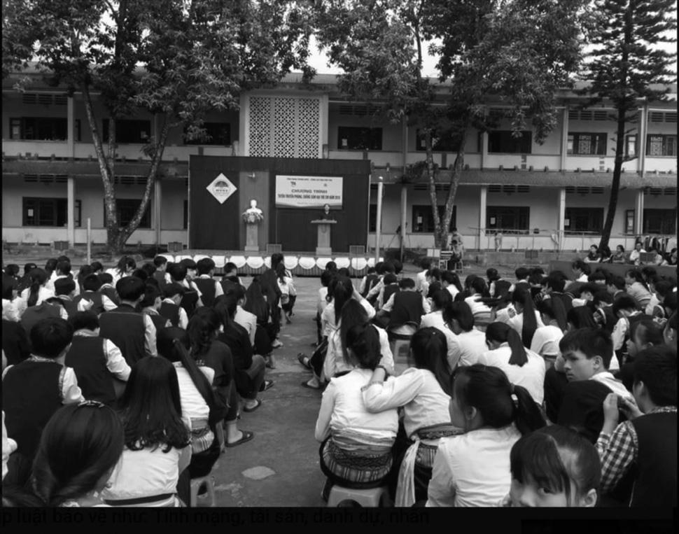 8 XUẤT VăN HÓA BẢN TỪ NĂM 1985 Cảnh báo vấn nạn yêu râu xanh trong trường học Trong khi vụ việc thầy giáo chủ nhiệm say rượu sàm sỡ hàng loạt nữ sinh lớp 5 ở Bắc Giang đang được các cơ quan chức năng