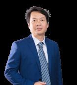 Hồng Phong tốt nghiệp cử nhân kinh tế Đại học Thương mại và Thạc sỹ chuyên ngành Quản trị kinh  Trước khi được bổ nhiệm Phó