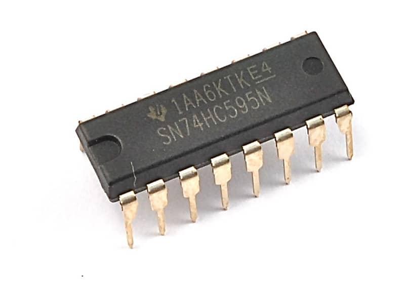 5mm red LED 8 ﻋﺪد Ω Resistors