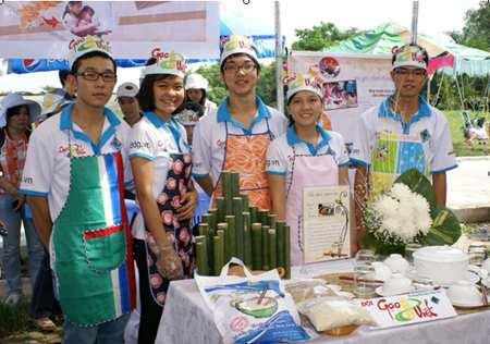 ĐHCT đạt giải nhất và giải ba tại Hội thi Gạo ngon thương hiệu Việt Trong khuôn khổ Festival lúa gạo lần II tại Sóc Trăng, hội thi Gạo ngon thương hiệu Việt đã diễn ra vào ngày 09/11/2011 với mục