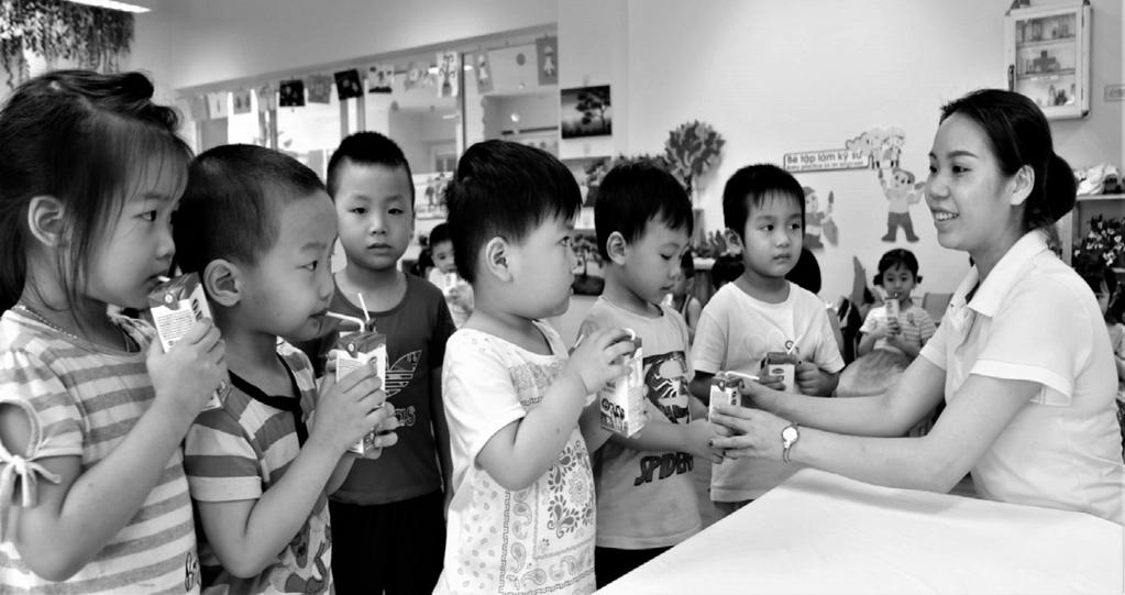 của Chương trình sữa học đường của Hà Nội khi đơn vị trúng thầu có mức hỗ trợ cao hơn so mức mời thầu giúp tiết kiệm cho ngân sách thành phố hàng trăm tỉ đồng và còn mang về cho trẻ em thủ đô sản