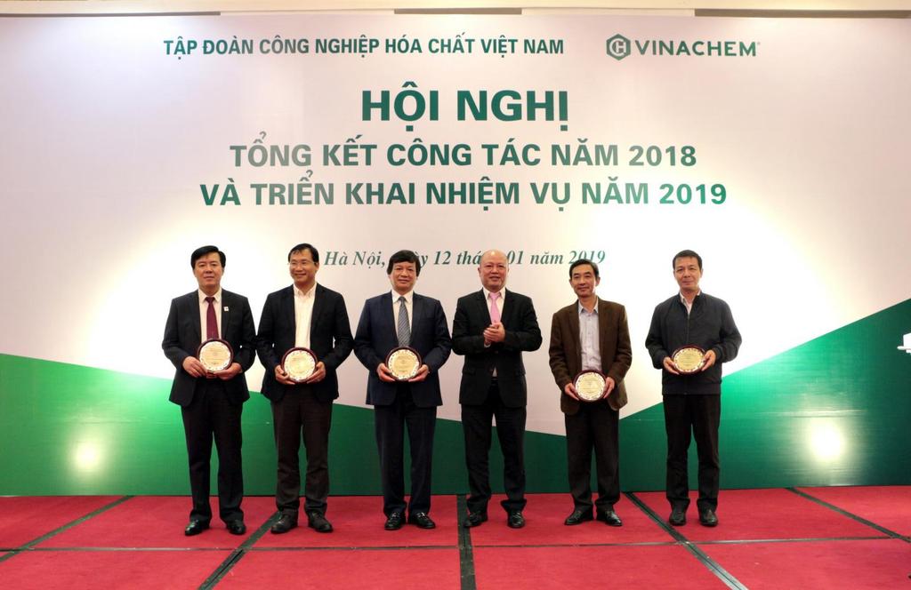 Ngày 11/01/2019, Công đoàn Công nghiệp Hóa chất Việt Nam đã tổ chức Hội nghị tổng kết công tác Công đoàn năm 2018 và triển khai nhiệm vụ năm 2019.