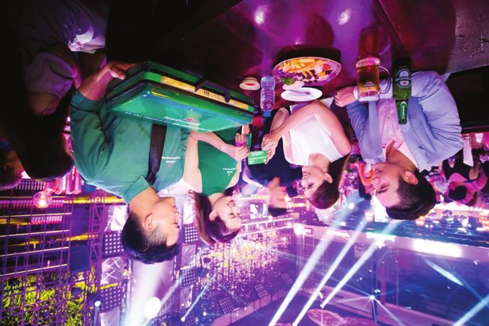 Theo kết quả từ khảo sát, tại Việt Nam hơn 1 trong 3 tài xế cho rằng việc lái xe sau khi uống rượu bia là hành vi có thể chấp nhận được trong văn hóa Việt Nam, và 86% tài xế được khảo sát thừa nhận