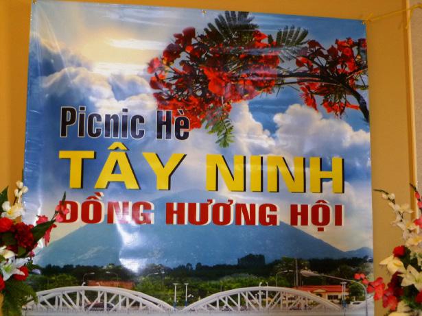 Vào ngày 14-8-2016 Tây Ninh Đồng Hương Hội đã tổ chức Picnic Hè tại Emma Prusch Farm Park, 647 S. King Road, San Jose, CA 95116 (Barnyard Hall & Barnyard Picnic Area, góc Story Rd & freeway 280).