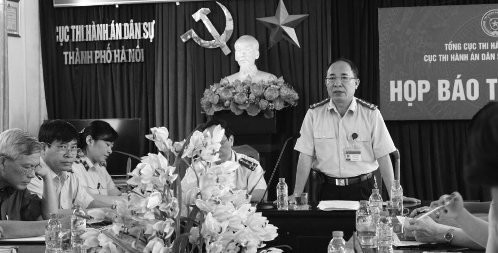 Tư PHÁP noichinhplvn@gmail.com 5 Đẩy mạnh công tác thi hành án dân sự, hành chính lcục trưởng Cục THADS TP Hà Nội Lê Quang Tiến chủ trì họp báo.