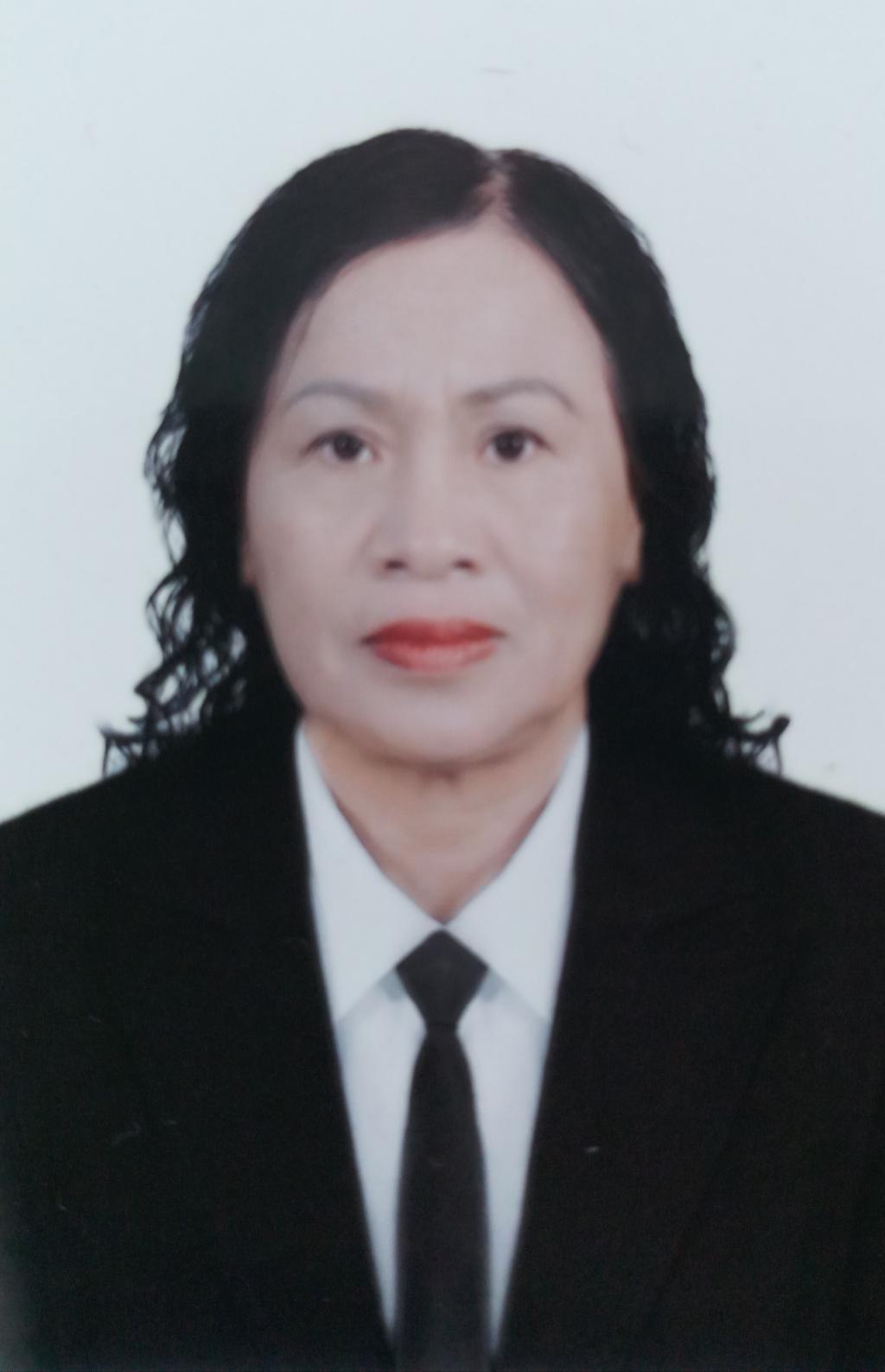 2. LUẬT SƯ VŨ THỊ HƯƠNG Luật sư Vũ Thị Hương - Phó giám đốc, phụ trách hoạt động tranh tụng của Công ty.