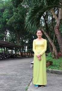 TRƯỜNG TRUNG HỌC PHỔ THÔNG LONG TRƯỜNG TỔ SINH - CÔNG NGHỆ Cô Nguyễn Hoàng Phương Thủy - TTCM Tổ Sinh - Công nghệ là một trong những tổ được thành lập vào những năm học đầu tiên và có thành tích rất