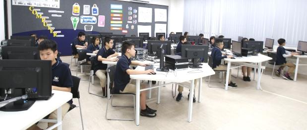 Cam kết về sử dụng thiết bị kết nối mạng (điện thoại, máy tính ) và mạng Internet Học sinh sử dụng hệ thống mạng hoặc kết nối với máy tính theo đúng quy định của Nhà trường.