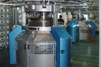 HCM) với 125 máy dệt, tổng công suất thiết kế 15 triệu mét/năm, gồm các loại máy dệt khí, máy dệt kiếm và các máy móc phụ trợ (máy hồ, máy mắc, máy xe, máy đảo), được nhập khẩu từ Nhật Bản, Châu Âu,
