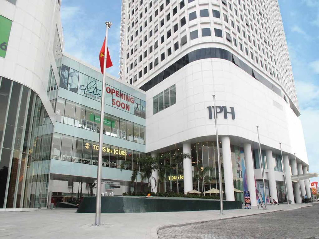 IPH ra mắt trung tâm thương mại độc đáo nhất Hà Nội.