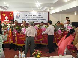 Thực hiện sự chỉ đạo của Chính phủ, trong 20 năm qua Liên hiệp các hội khoa học và kỹ thuật Việt Nam, Bộ Khoa học và Công nghệ đã phối hợp chặt chẽ với Tổng Liên đoàn Lao động Việt Nam, Trung ương