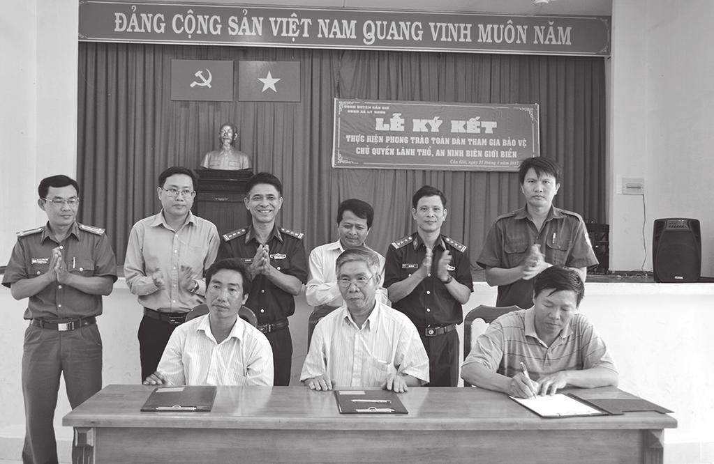 Kinh nghiệm công tác xây dựng Đảng gia, Luật Biển Việt Nam, một số quy định về xử lý người, phương tiện vi phạm chủ quyền vùng biển của các nước trong khu vực; một số vấn đề về bảo vệ tài nguyên, môi