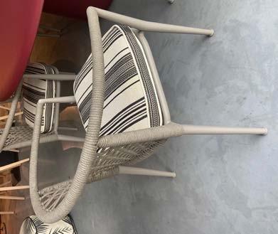 chair B60 x H80 x