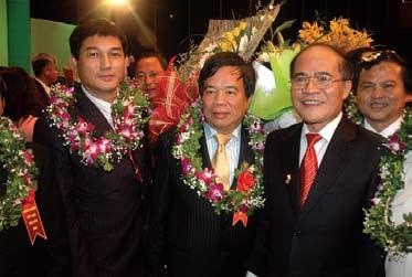 Mục tiêu kế hoạch năm 2008 23 Chủ tịch HĐQT NHCTVN nhận danh hiệu Doanh nhân Việt Nam tiêu biểu 2007 Năm 2008,NHCTVN đề ra các nội dung trọng tâm cần thực hiện như sau: 1.