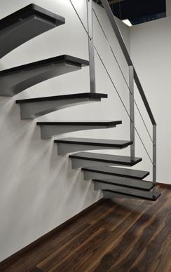 Là mẫu cầu thang mới thừa hưởng cấu trúc của các thiết kế