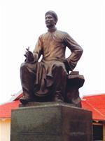 đánh giá vị trí của Nguyễn Du đối với nền văn học dân tộc. Từ đó HS có một cái nhìn tổng quát về Nguyễn Du.