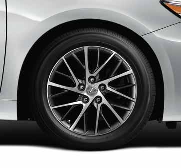 *. 05 / Vành xe hợp kim 17 inch Sự chú ý đến từng chi tiết của Lexus thể hiện ở các chi tiết thủ công tinh xảo, kết hợp với kim loại