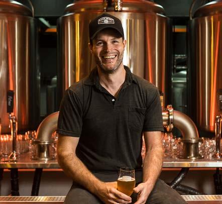 Anh đã học tại Chicago và Germany về ngành khoa học ủ bia và bắt đầu nấu bia chuyên nghiệp hơn 10 năm nay tại Thủ đô của bia thủ công thế giới - Portland, Oregon, Mỹ.