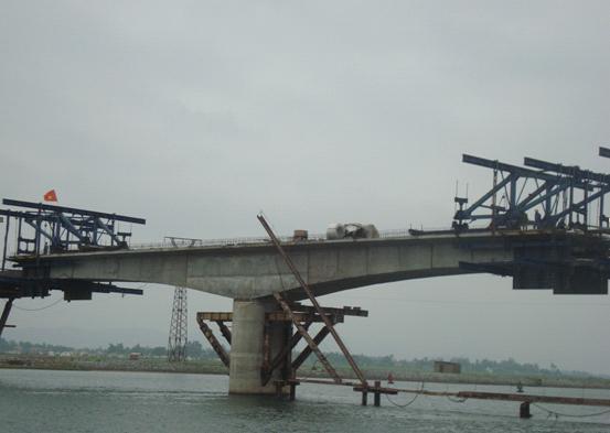 Thời kỳ tăng tốc xây dựng hạ tầng GTVT từ năm 1990: Từ 1993-1996 xây dựng cầu Phú Lương (QL5 Hải Dương).