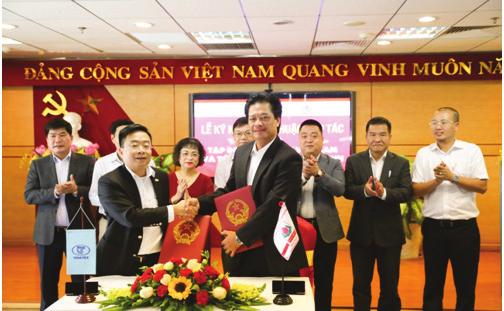 BẢO MINH KÝ KẾT THỎA THUẬN HỢP TÁC VỚI VINATEX Vào chiều ngày 21/02/2019 tại Hà Nội, đã diễn ra buổi ký kết thỏa thuận hợp tác giữa Tổng công ty Cổ phần Bảo Minh và Vinatex nhằm tăng cường hiệu quả