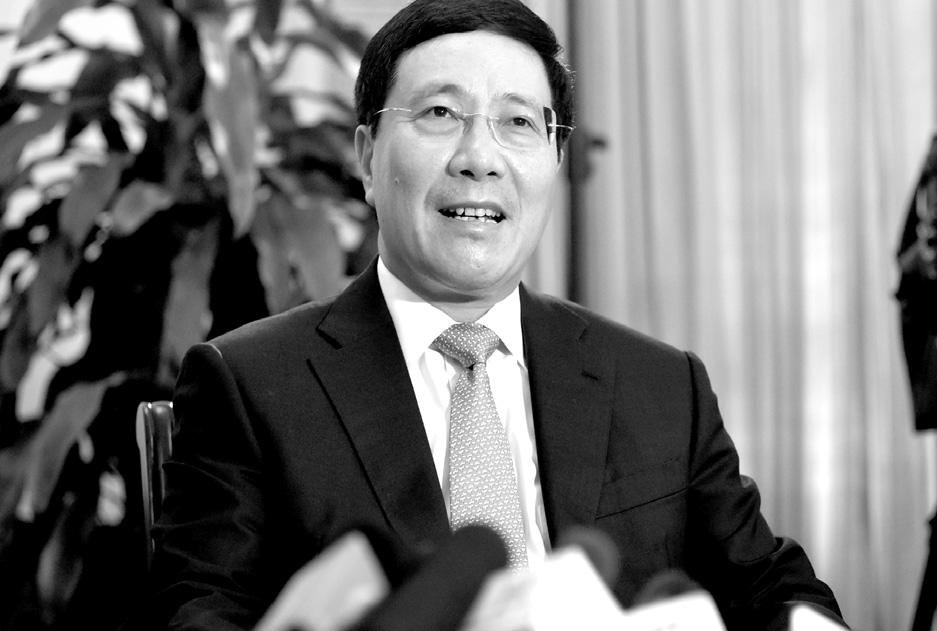 20 Đoàn kết là yếu tố quan trọng với sự sống còn của ASEAN Phó Thủ tướng, Bộ trưởng Ngoại giao Phạm Bình Minh nhận định như vậy tại cuộc trả lời phỏng vấn báo chí ngày 1/8.