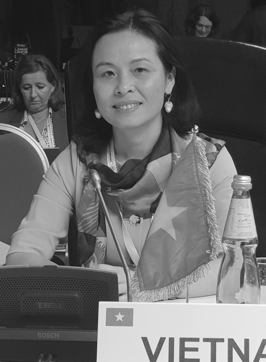 Trước hết sẽ tác động tới thiên nhiên Theo bà Trần Thị Hoàng Mai - Đại sứ Việt Nam tại Tổ chức Giáo dục, Khoa học và Văn hóa của Liên Hợp quốc (UNESCO), cần phải tuân thủ các quy định liên quan đến